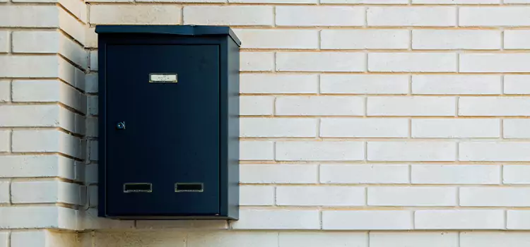 Mailbox Lock Repair Estero